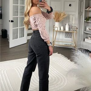 Off the shoulder crop top- Truly Madly Deeply. Size small.